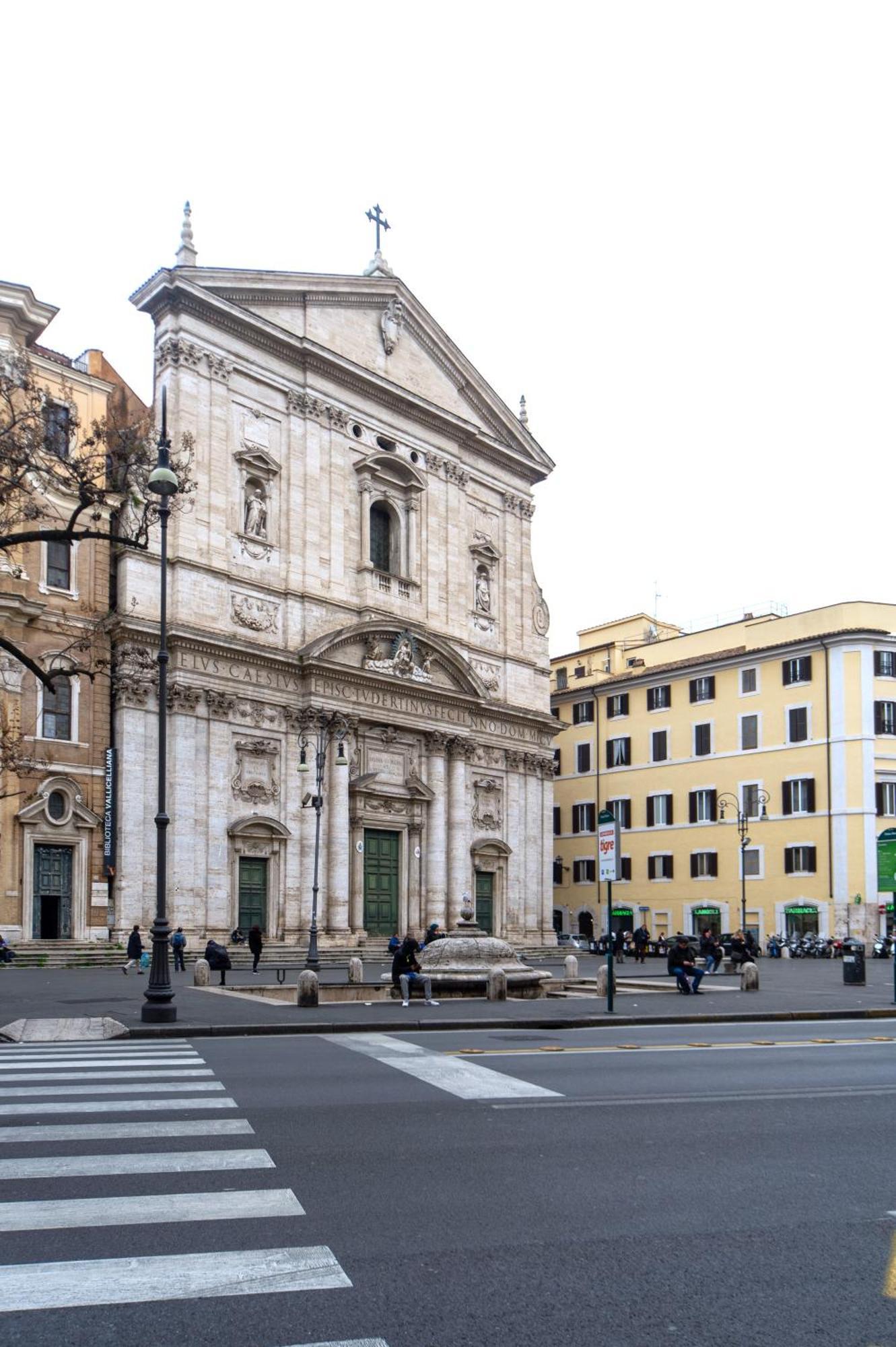 Cartari - Step To Vatican, Piazza Navona...
